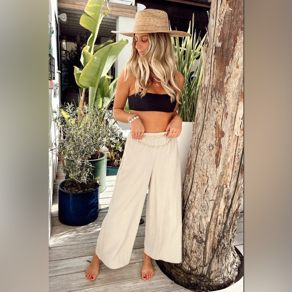 Show Me Your Mumu K ick Back Pants in Sand NWT